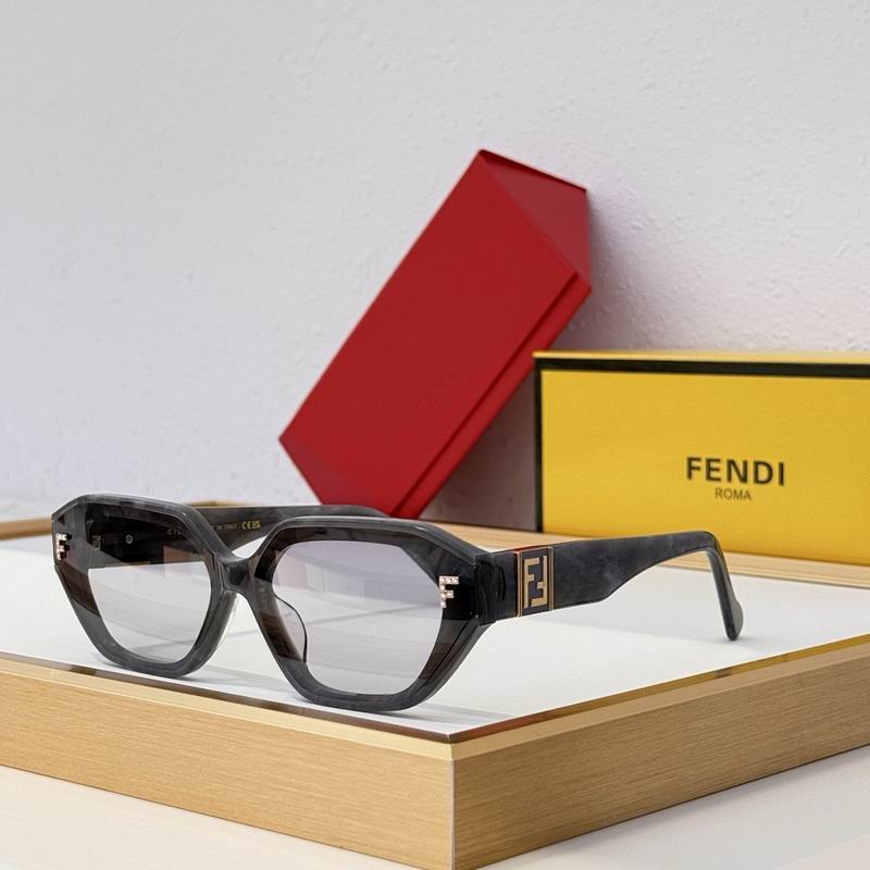 Fendi Glasses smr69
